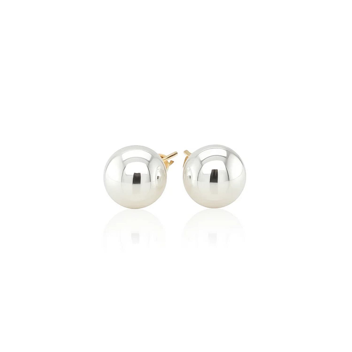 14k Yellow Gold Freshwater Cultured White Pearl Stud Earrings (6mm)